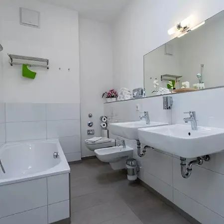 Appartement Apartment *